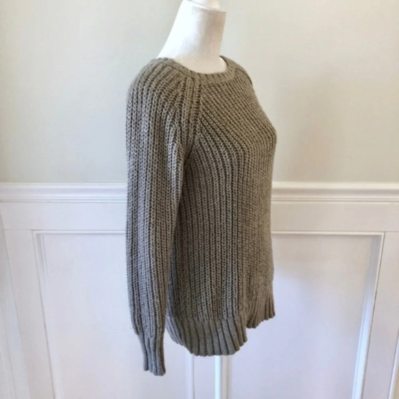 American Eagle AE Jegging Sweater Olive Green - Picture 3 of 5